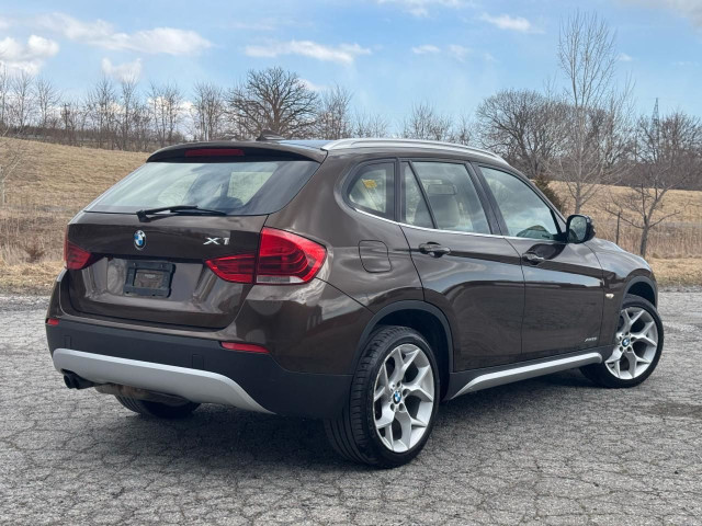 2012 BMW X1 XDRIVE28I | PANO | NAV | HTD STEERING | in Cars & Trucks in Trenton - Image 4