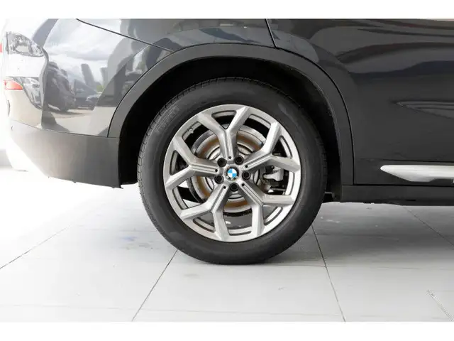 2022 BMW X4 xDrive30i in Cars & Trucks in Vancouver - Image 20