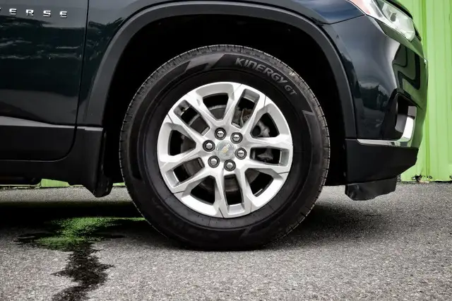 2021 Chevrolet Traverse LT Cloth • 7 PASSENGER • HEATED SEATS in Cars & Trucks in Ottawa - Image 8