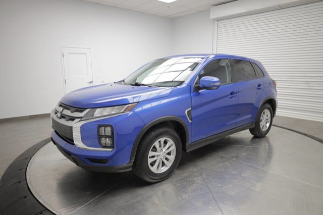 2022 Mitsubishi RVR SE in Cars & Trucks in Calgary - Image 4