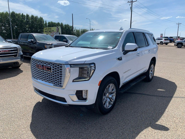 2023 GMC Yukon in Cars & Trucks in Medicine Hat - Image 3
