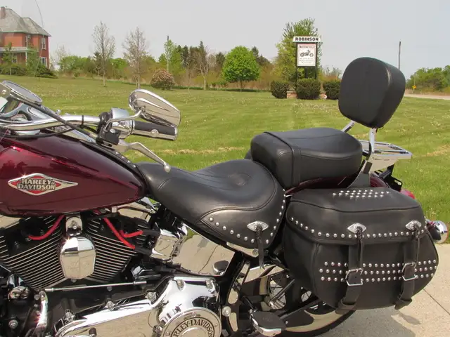 2014 Harley-Davidson FLSTC Heritage Softail Classic Big 103 Moto in Street, Cruisers & Choppers in Leamington - Image 23
