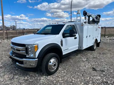 2017 Ford F550 Regular Cab 4x4 XLT Service Truck + 6.7L PowerStroke Diesel Engine + 4x4 W/ AutoMatic...