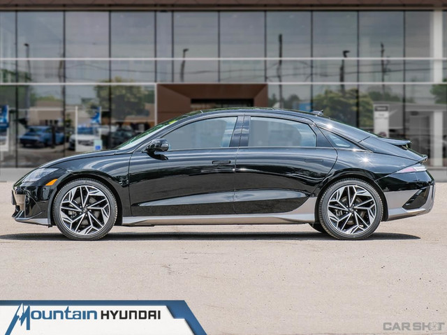 2024 HYUNDAI IONIQ 6 ULTIMATE in Cars & Trucks in Hamilton - Image 3