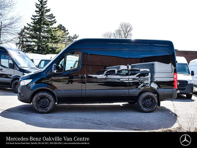 2025 Mercedes-Benz ESprinter Cargo Van in Cars & Trucks in Oakville / Halton Region - Image 4