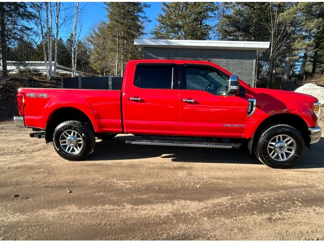  2019 Ford F-250 XLT in Cars & Trucks in Lanaudière - Image 3