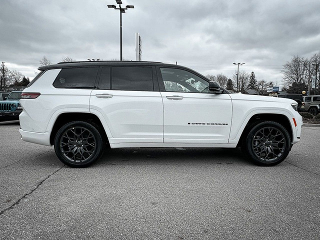 2024 Jeep Grand Cherokee L SUMMIT RESERVE in Cars & Trucks in Hamilton - Image 4