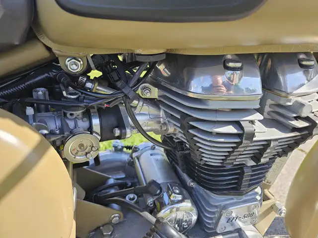 2012 Royal Enfield Classic 500 Desert Storm in Street, Cruisers & Choppers in Chilliwack - Image 8