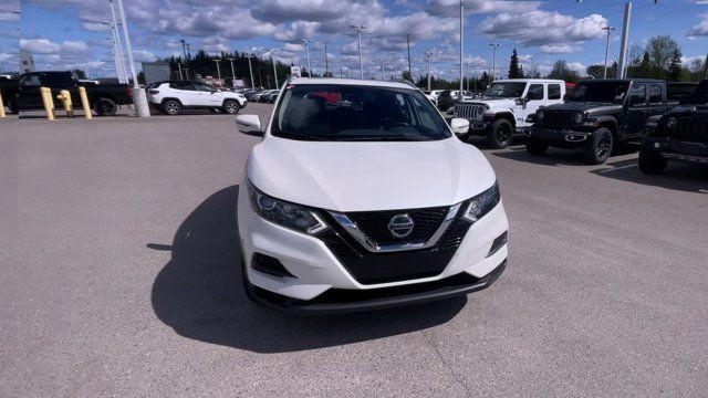 2023 Nissan Qashqai SV | AWD | Sunroof | Backup Camera in Cars & Trucks in Prince George - Image 4
