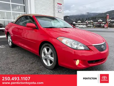 Get ready to turn heads with the 2005 Toyota Camry Solara SLE, a convertible that combines performan...