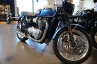 2023 Triumph T120 White/Blue