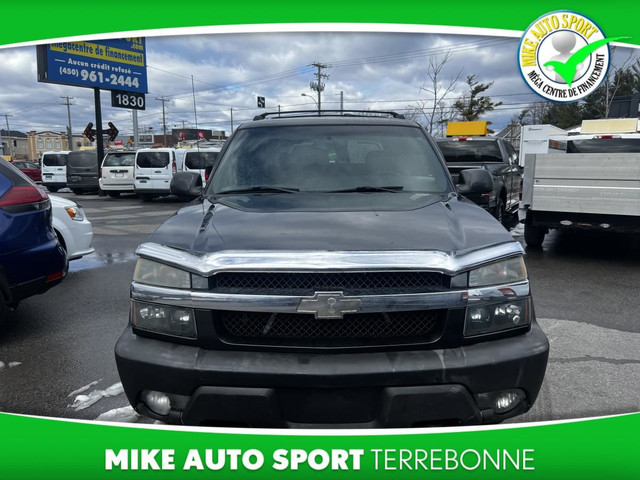 Chevrolet Avalanche 1500, 5 portes, cabine multiplace, empatteme in Cars & Trucks in Laval / North Shore - Image 2