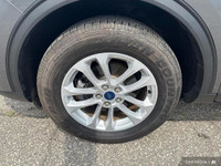 - ACCIDENT FREE - HEATED CLOTH SEATS - LANE KEEPING SYSTEM - BLIS w/ CROSS-TRAFFIC - PRE-COLLISION A... (image 9)