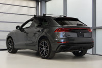 Traction intégrale Audi quattro / Daytona grey /S-Line / Black Optics / Jantes de 22 pouces / Toit o... (image 6)