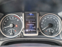 2022 Toyota Tacoma | 4WD | 3.5L V6 | 6-Speed Automatic | White | Certified Pre-OwnedTackle any terra... (image 8)