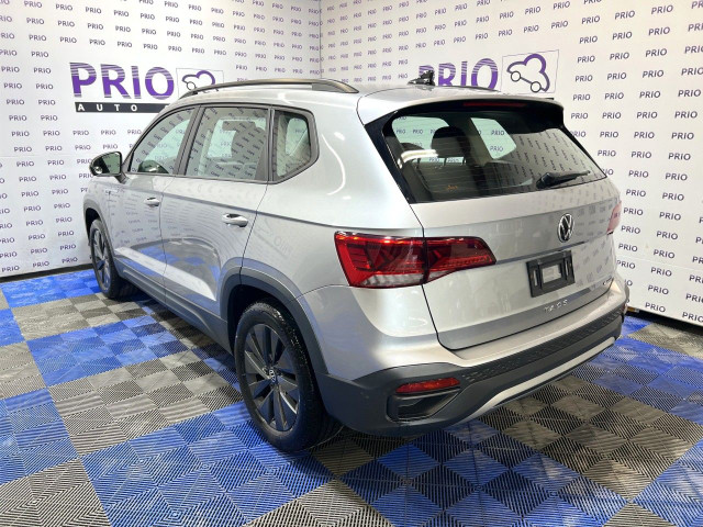 2022 Volkswagen Taos in Cars & Trucks in Ottawa - Image 3