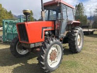 Allis-Chalmers 4WD Utility Tractor 6080