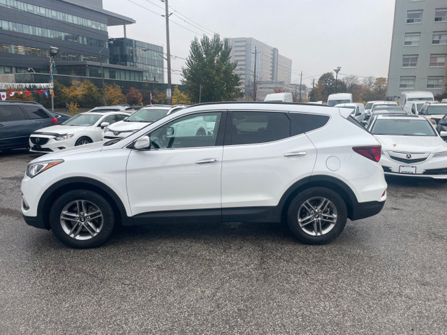 2017 Hyundai Santa Fe Sport AWD 4dr 2.4L SE in Cars & Trucks in City of Toronto