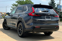 FINANCE OR LEASE PURCHASE PRICE: $33,900 + HST + Finance/Lease Fee + Licensing CASH PRICE: $35,900 +... (image 4)