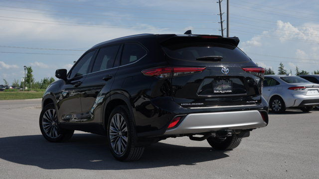 2020 Toyota Highlander Hybrid Limited AWD | One Owner! | Fully in Cars & Trucks in Guelph - Image 4