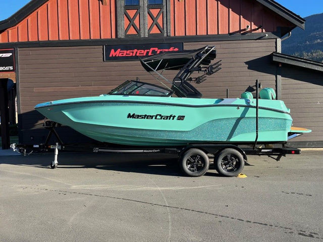 2023 Mastercraft XT22 in Powerboats & Motorboats in Chilliwack - Image 2