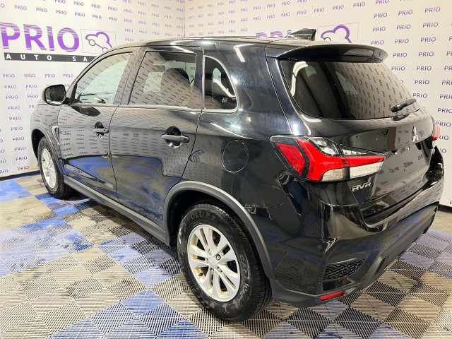 2021 Mitsubishi RVR in Cars & Trucks in Ottawa - Image 3