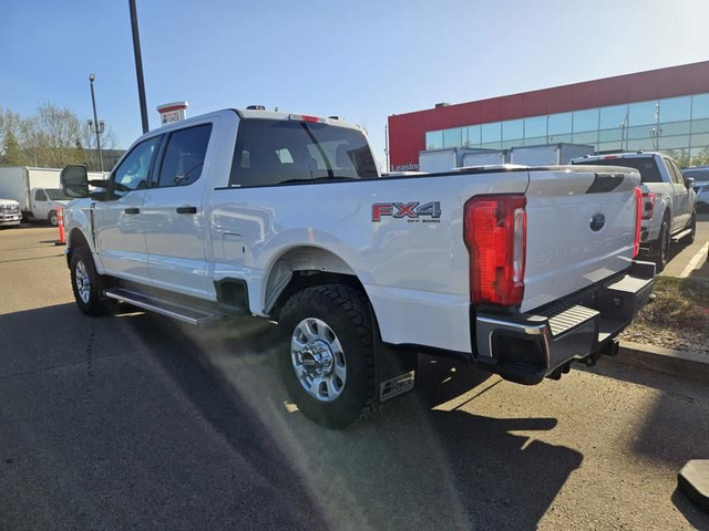 2023 Ford Super Duty F-250 SRW XLT in Cars & Trucks in St. Albert - Image 3