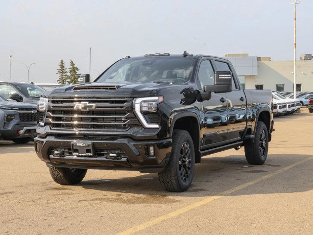 2025 Chevrolet Silverado 3500HD High Country in Cars & Trucks in Edmonton - Image 4