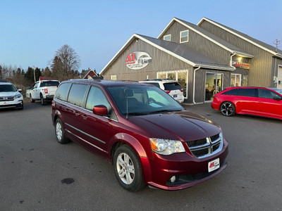 2017 Dodge Grand Caravan Crew Plus $79 Weekly Tax in