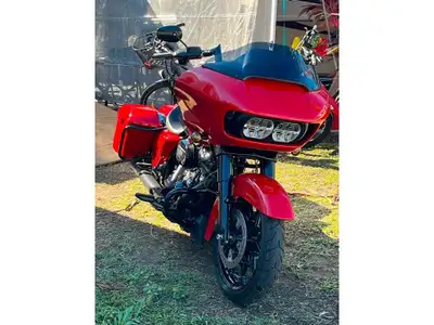 . 2022 Harley-Davidson ROAD GLIDE HARLEY DAVIDSON ROAD GLIDE 2022 24000KM C-1824 VALISE SUSPENSION A...