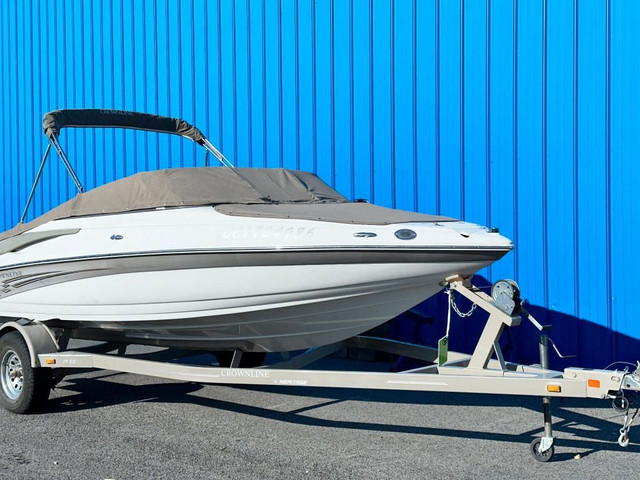 2008 CROWNLINE 195SS in Powerboats & Motorboats in Longueuil / South Shore - Image 2