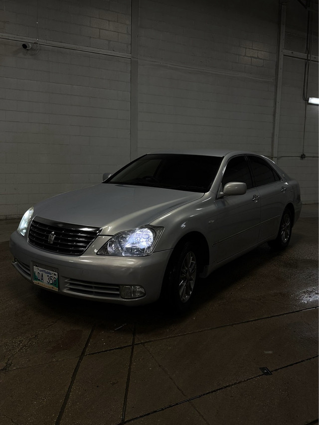 2005 Toyota Other Toyota Crown Royal Saloon i-four in Cars & Trucks in Winnipeg - Image 3