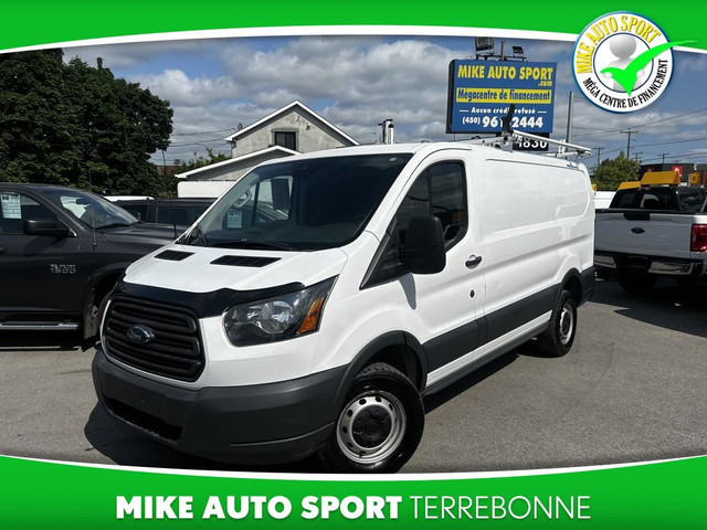 2016 Ford Transit Cargo Van T-250 toit bas 130 po PNBV de 9 000  in Cars & Trucks in Laval / North Shore