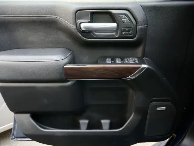 2019 GMC Sierra 1500 in Cars & Trucks in Kamloops - Image 17
