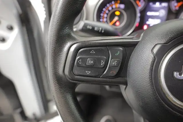 2022 Jeep Wrangler Willys Sport in Cars & Trucks in Calgary - Image 15