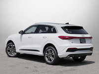 This Audi Q5 delivers a Intercooled Turbo Gas/Electric I-4 2.0 L/121 engine powering this Automatic... (image 8)