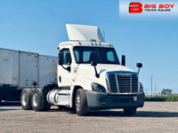 2015 -2016 FREIGHTLINER DAYCABS! CALL AT 905-234-0774!