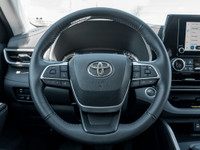 Recent Arrival!Leather, Sunroof, Priced to current Market Value, One Owner, Lane Departure Warning,... (image 5)