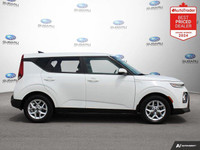 New Price! Odometer is 29161 kilometers below market average! White 2022 Kia Soul EX FWD CVT 2.0L I4... (image 5)