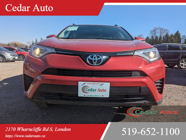 2016 Toyota RAV4 MANAGER'S SPECIAL / AWD LE / NO ACCIDENTS in Cars & Trucks in London - Image 2