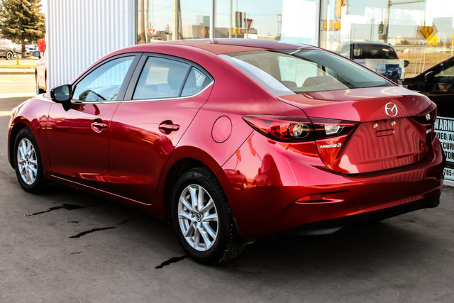 2018 MAZDA MAZDA 3 GS in Cars & Trucks in Edmonton - Image 4