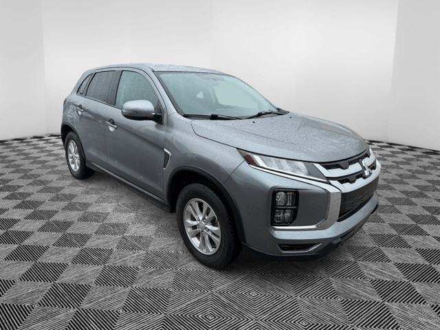 2020 Mitsubishi RVR SE AWC in Cars & Trucks in Calgary - Image 2