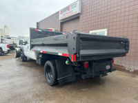 2012 Ford F-550 XLT Crew Cab Dump/Plow Truck 6.7L V8 Diesel Engine Only 107,800 KM ! 4X4 Snow Dogg P... (image 2)