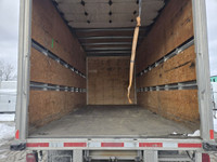 New Arrival - Clean Carfax - No Accidents - Fully Serviced, Ontario Safety Standards & Commercial An... (image 9)