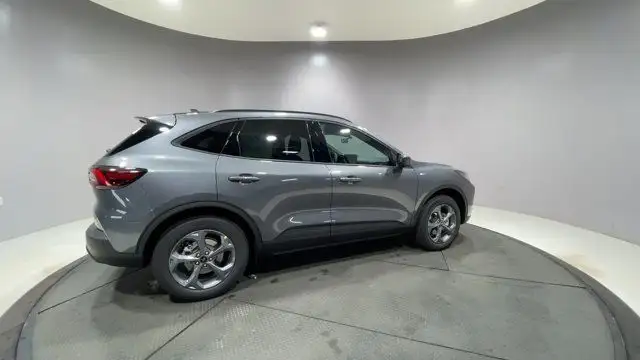 2025 Ford Escape ST-Line - 300A in Cars & Trucks in Strathcona County - Image 10