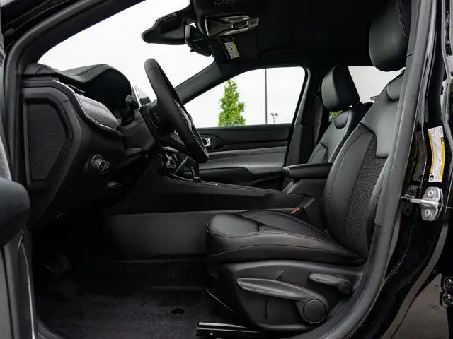 2025 Jeep Compass North in Cars & Trucks in Barrie - Image 15