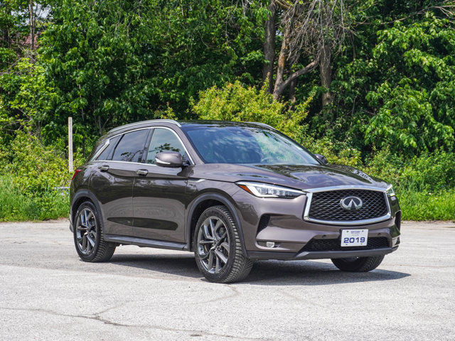 2019 INFINITI QX50 Essential- Pano Roof - Heated / Vented Seats in Cars & Trucks in Barrie - Image 3