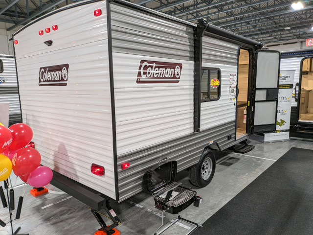 NEW 2024 Coleman 17R - 3,030LBS COUPLES UNIT  in Travel Trailers & Campers in Kitchener / Waterloo