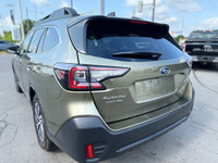 Do not miss out on this low mileage, locally owned and traded 2022 Touring Outback! Nicely optioned... (image 5)