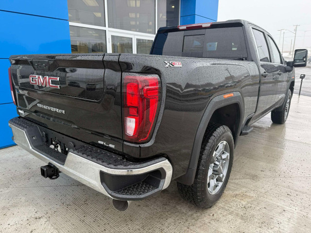 2025 GMC Sierra 2500 HD SLE in Cars & Trucks in Edmundston - Image 4